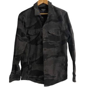Abercrombie and Fitch Black and Grey Camouflage Button Shacket